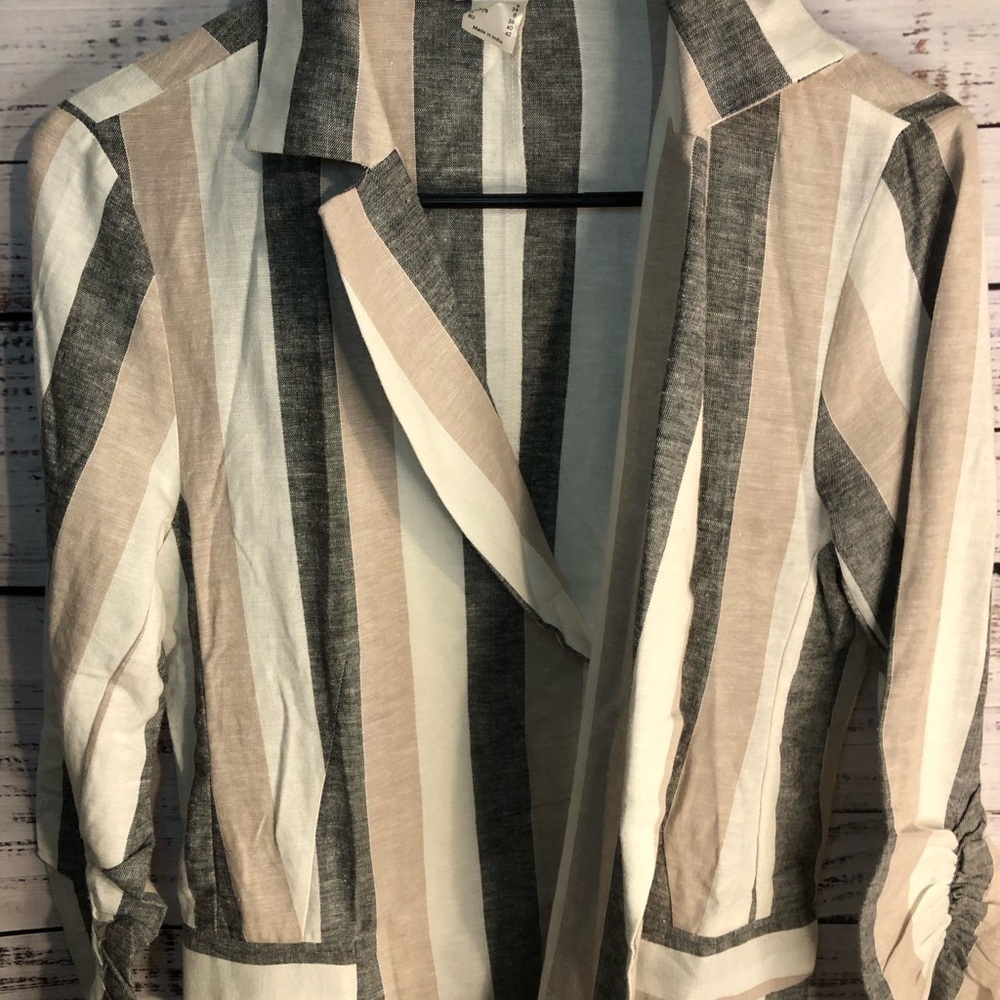 Venus Striped Blazer - Gray, Cream, Tan - Picture 7 of 15